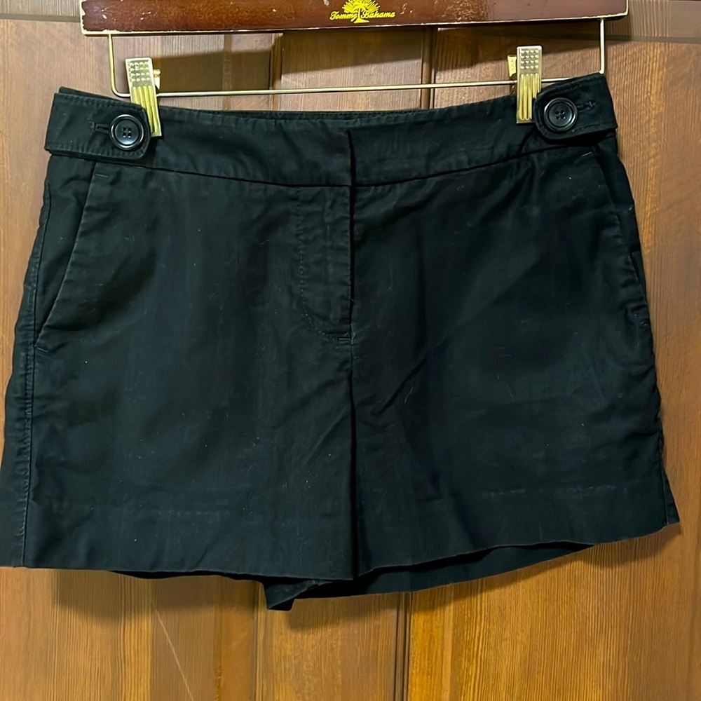 Ann Taylor Black Shorts Sz 2P